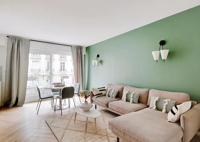 Charmant 3 Pieces Contemporain Avec Balcon Ensoleille
